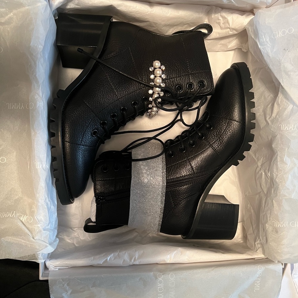 JIMMY CHOO CRUZ HIGH BOOT 36.5 NEW